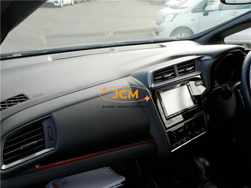 
								2017 HONDA FIT GK5 full									