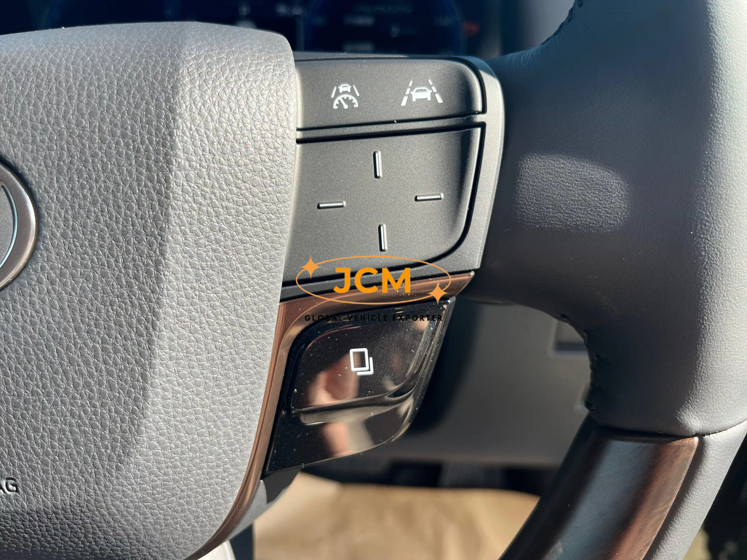 
								2025 TOYOTA ALPHARD HYBRID 2.5 Z MOONROOF full									