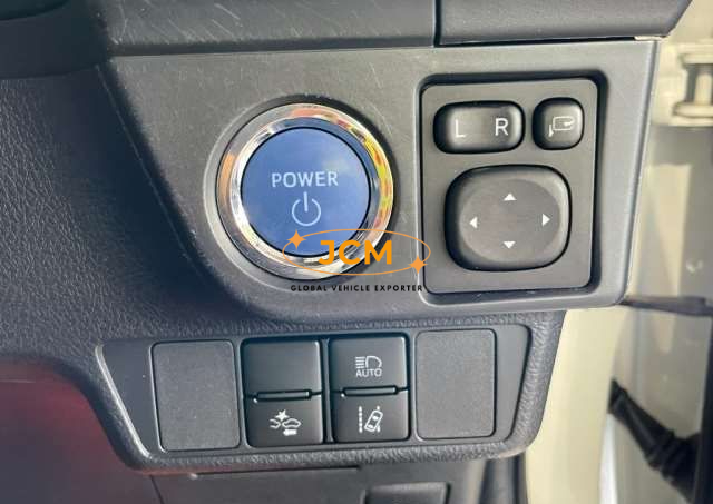 
								2019 TOYOTA COROLLA FIELDER DAA-NKE165G full									