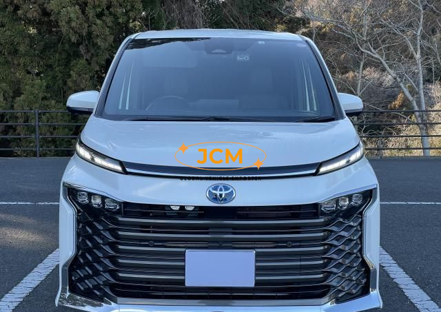 
								2022 TOYOTA VOXY ZWR90W HYBRID 2WD full									