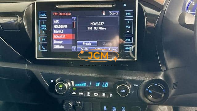 
								2017 TOYOTA HILUX 2.8 AT 4WD full									