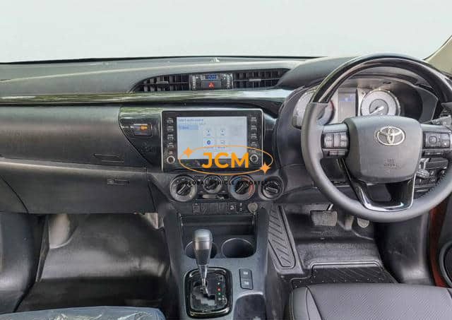 
								2022 TOYOTA HILUX 2.8 HILUX PICKUP full									