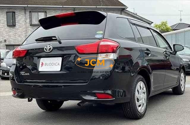 
								2018 TOYOTA COROLLA FIELDER full									