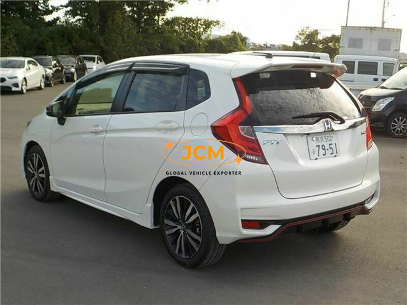 
								2017 HONDA FIT GK5 full									