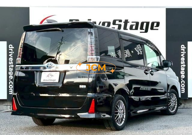 
								2017 TOYOTA VOXY DAA-ZWR80W HYBRID full									