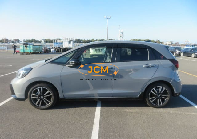 
								2023 HONDA FIT e:HEV RS full									