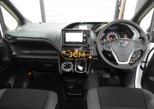 
								2020 TOYOTA NOAH 3BA-ZRR80W full									