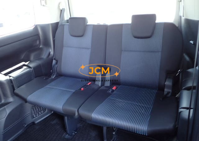 
								2014 TOYOTA VOXY ZS full									