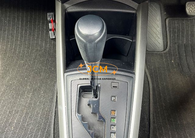 
								2021 TOYOTA COROLLA FIELDER 6AA-NKE165G 2WD full									