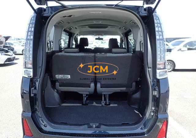
								2014 TOYOTA VOXY ZS full									