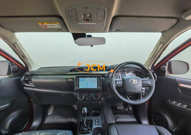 
								2022 TOYOTA HILUX 2.8 HILUX PICKUP full									