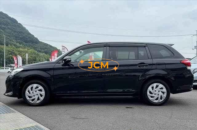 
								2018 TOYOTA COROLLA FIELDER full									