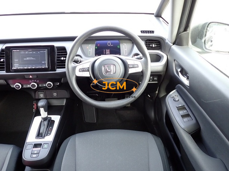 
								2021 HONDA FIT HYBRID 6AA-GR3 full									