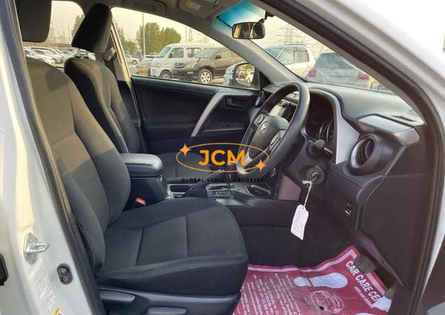
								2017 TOYOTA RAV4 full									