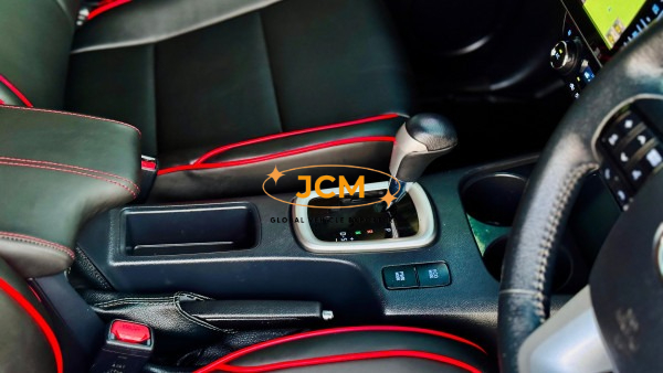 
								2019 TOYOTA HILUX PICKUP 2.8 4WD AT full									