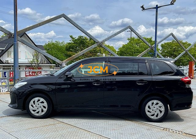 
								2021 TOYOTA COROLLA FIELDER 6AA-NKE165G 2WD full									