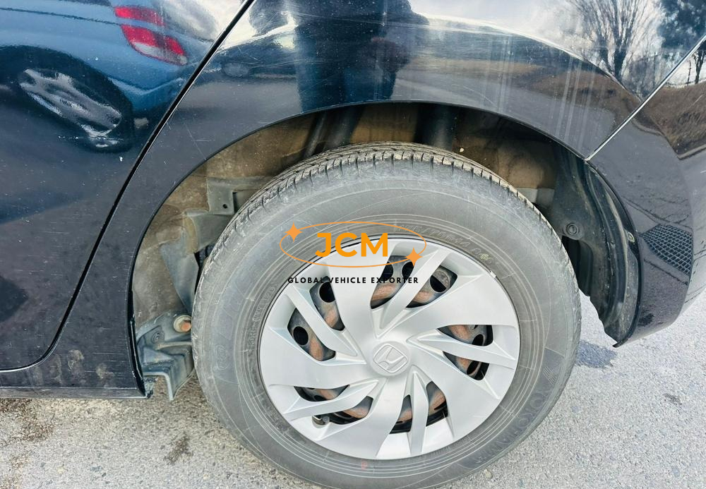 
								2014 HONDA FIT 13G F PACKAGE full									