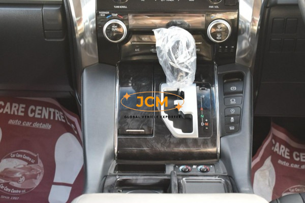 
								2021 TOYOTA ALPHARD full									