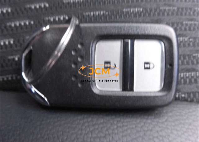 
								2016 HONDA FIT HYBRID DAA-GP5 full									