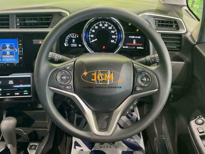 
								2019 HONDA FIT GK4 full									