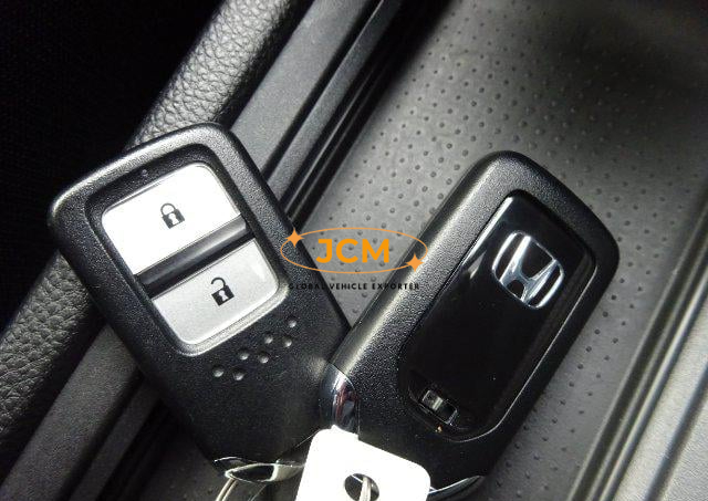 
								2021 HONDA FIT 1.5EHEV4WD full									