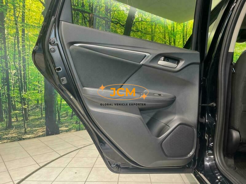 
								2019 HONDA FIT GK4 full									