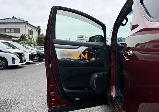 
								TOYOTA ALPHARD 3.5 EXECUTIVE LOUNGE S full									