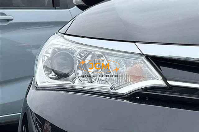 
								2018 TOYOTA COROLLA FIELDER full									