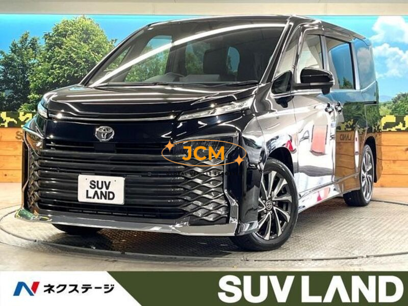 
								2022 TOYOTA VOXY ZWR95W full									
