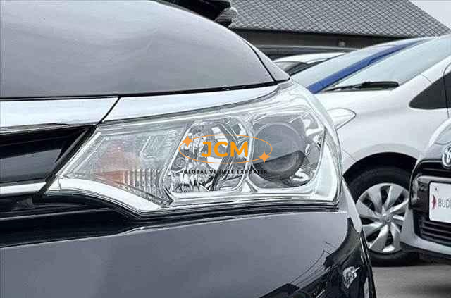 
								2018 TOYOTA COROLLA FIELDER full									