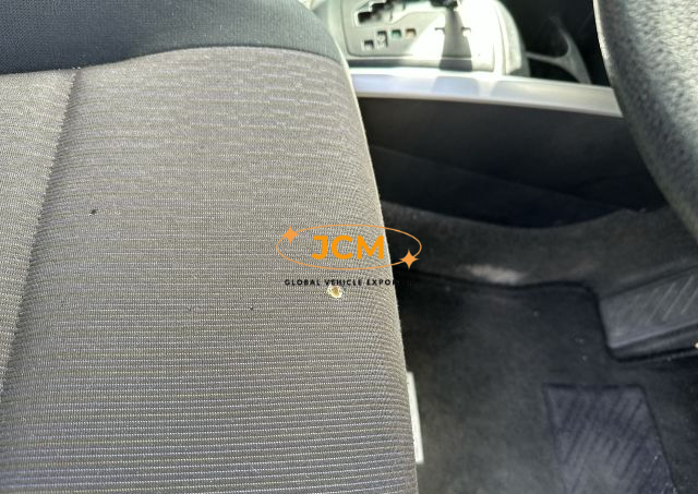 
								2015 TOYOTA COROLLA FIELDER DBA-NRE161G 2WD full									