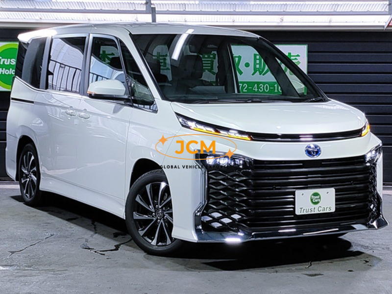 
								2023 TOYOTA VOXY ZWR90W full									