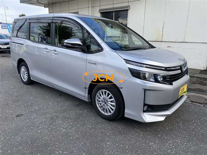
								2015 TOYOTA VOXY full									