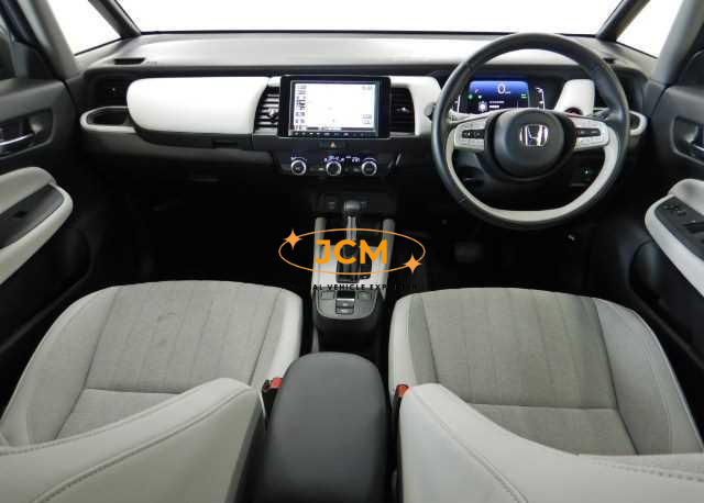 
								2020 HONDA FIT HYBRID 6AA-GR3 2WD full									