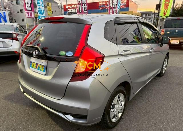 
								HONDA FIT 13G F full									
