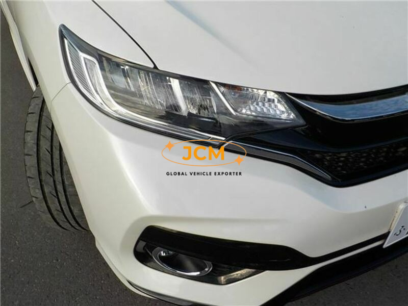 
								2017 HONDA FIT GK5 full									