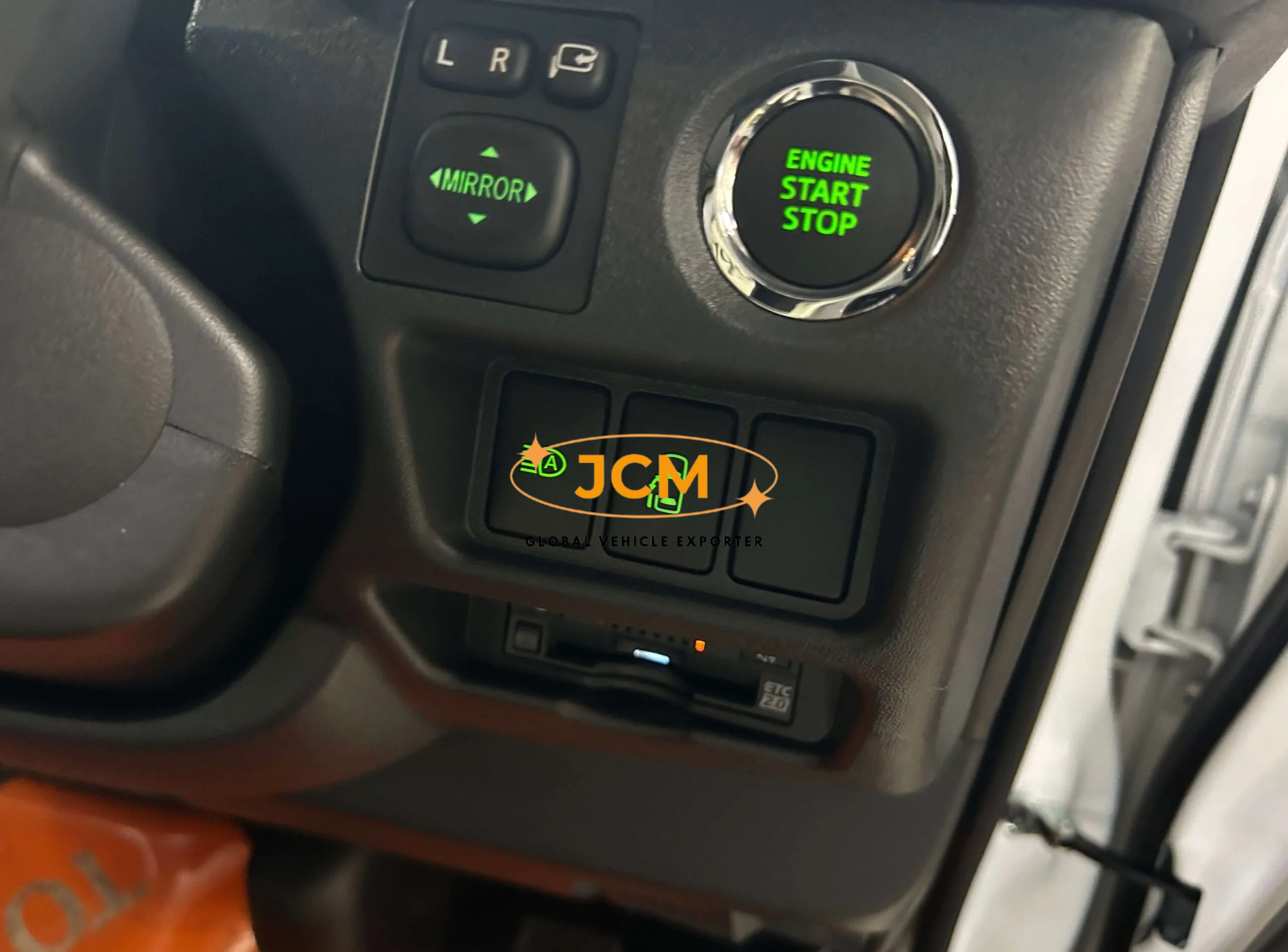 
								2025 TOYOTA HIACE COMMUTER DIESEL TURBO 10 SEATER full									