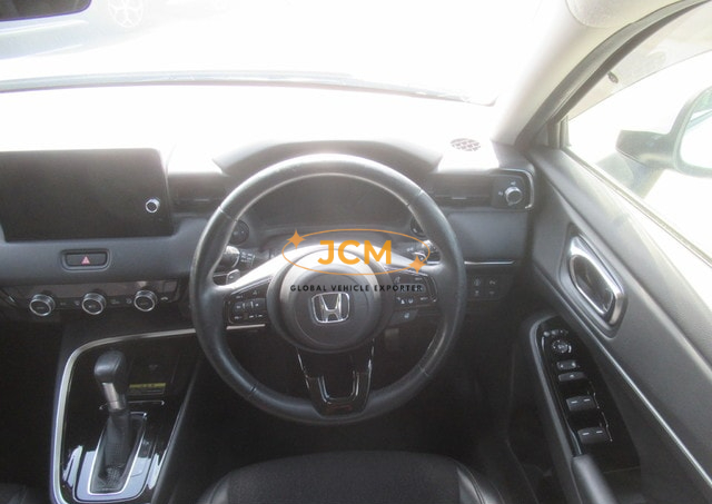 
								2022 HONDA VEZEL HYBRID E:HEV Z full									