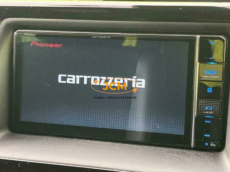 
								2021 TOYOTA VOXY ZRR80W full									