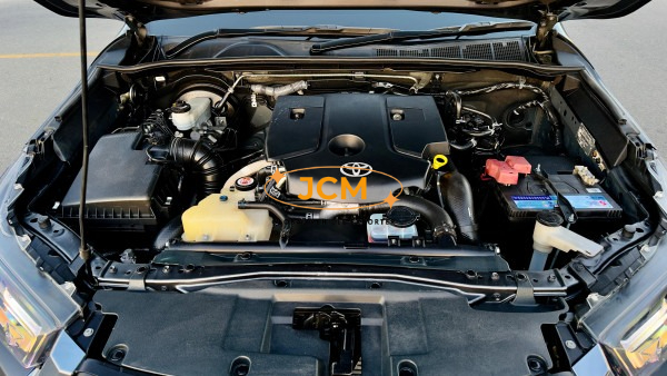 
								2019 TOYOTA HILUX PICKUP 2.8 4WD AT full									