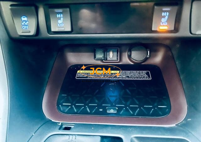 
								2021 TOYOTA RAV4 HYBRID full									