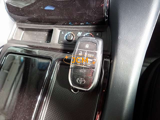 
								2018 TOYOTA ALPHARD DBA-AGH30W 2WD full									