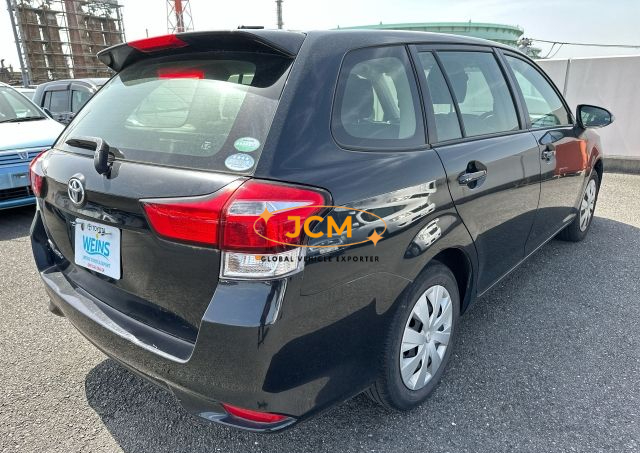 
								2015 TOYOTA COROLLA FIELDER DBA-NRE161G 2WD full									