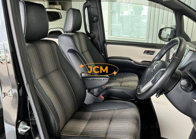 
								2019 TOYOTA NOAH full									