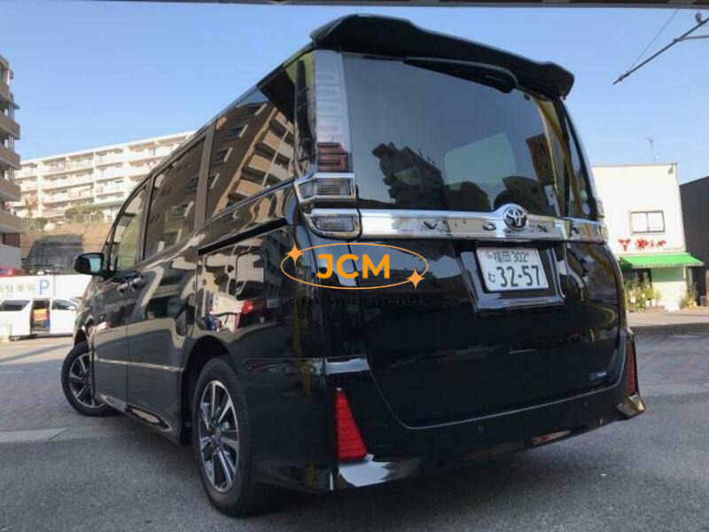 
								2020 TOYOTA VOXY DAA-ZWR80W HYBRID 2WD full									