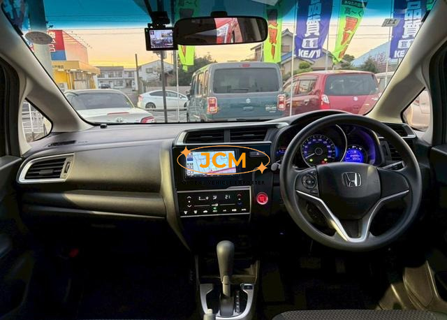 
								HONDA FIT 13G F full									