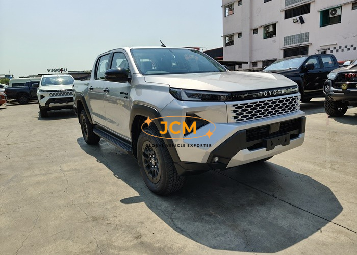 
								2026 TOYOTA HILUX TRAVO PREMIUM DOUBLE CAB 2.8 4WD MT full									