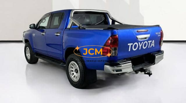 
								2017 TOYOTA HILUX 2.8 AT 4WD full									