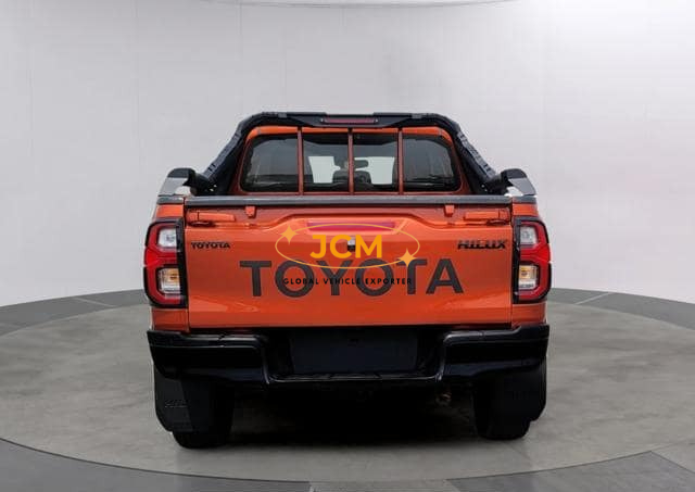 
								2022 TOYOTA HILUX 2.8 HILUX PICKUP full									