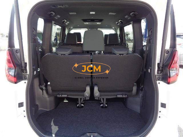 
								2024 TOYOTA NOAH full									